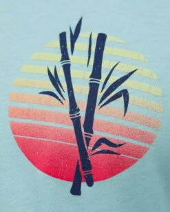 Geisha Grace Tee -Men's daily clothing GeishaGrace Mens Tee MacroFront